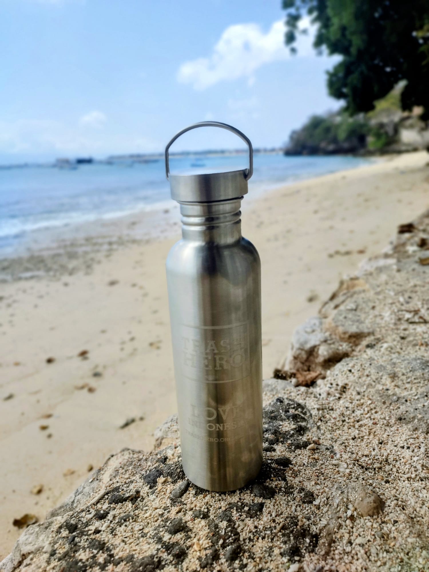 Trash hero bottle Trash hero bottle